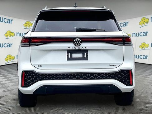 New 2026 Volkswagen Tiguan SE R-Line AWD/4WD image 6