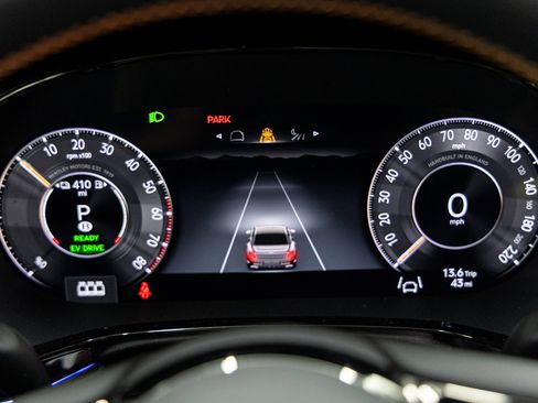 New 2025 Bentley Flying Spur Plug-In Hybrid image 27