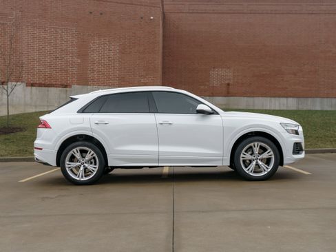 Certified 2023 Audi Q8 Premium w/ Convenience Package image 2