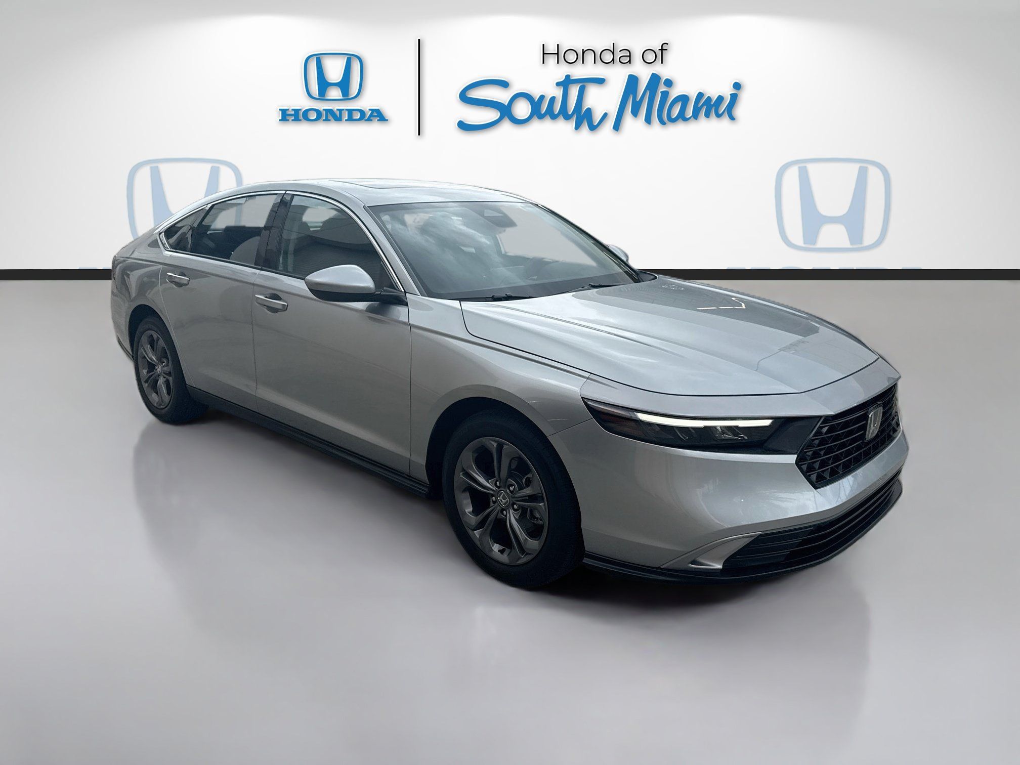 Certified 2024 Honda Accord EX image 1