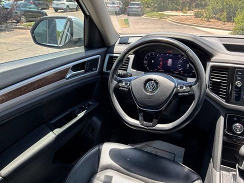 Used 2018 Volkswagen Atlas SEL Premium AWD/4WD image 18