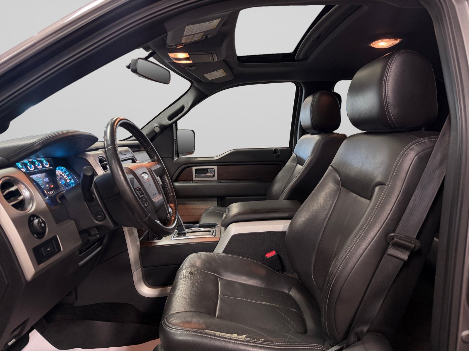 Used 2014 Ford F150 Lariat w/ Equipment Group 502A Luxury AWD/4WD image 15