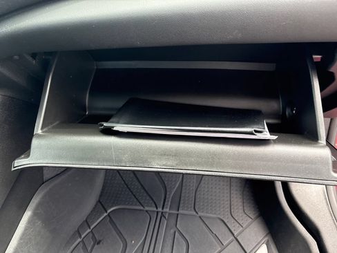 Used 2023 Chevrolet Malibu RS FWD image 32
