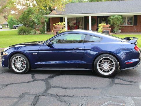Used 2019 Ford Mustang GT w/ GT Performance Package image 38