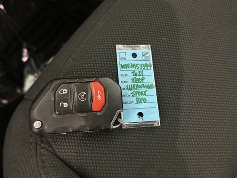 Used 2021 Jeep Wrangler Unlimited Sport image 30