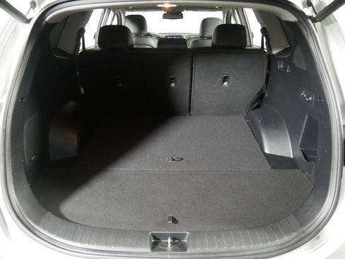 Used 2019 Hyundai Santa Fe Limited AWD/4WD image 18