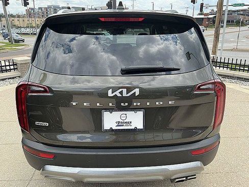 Used 2022 Kia Telluride S AWD/4WD image 9