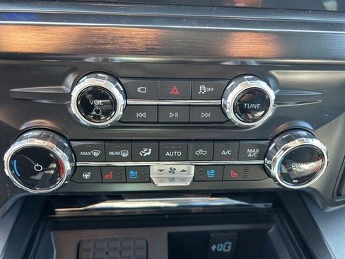 New 2026 Ford F350 Lariat w/ Chrome Package image 24