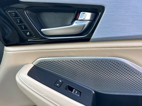 Used 2023 Acura MDX w/ Technology Package FWD image 21