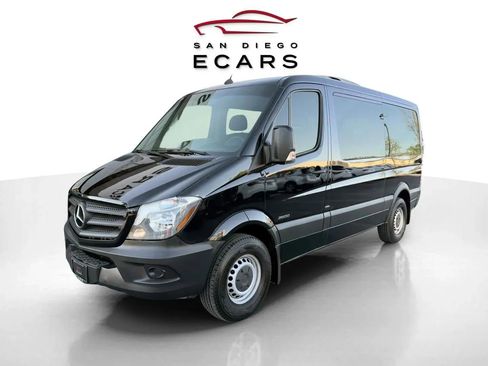 Used 2016 Mercedes-Benz Sprinter 2500 image 1