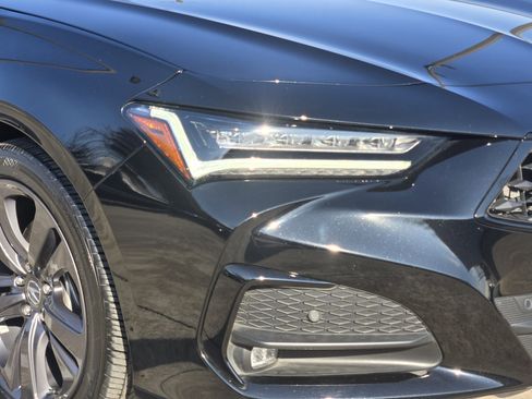 Certified 2023 Acura TLX A-Spec Package image 9