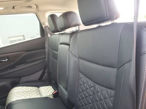 Used 2021 Nissan Murano Platinum AWD/4WD image 26