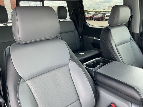 Used 2022 Ford F150 Lariat w/ Equipment Group 501A Mid image 31