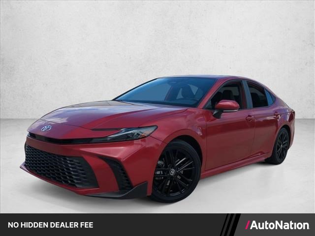 Certified 2025 Toyota Camry SE FWD image 1