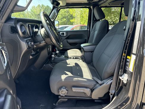 Used 2022 Jeep Wrangler Unlimited Sport AWD/4WD image 10