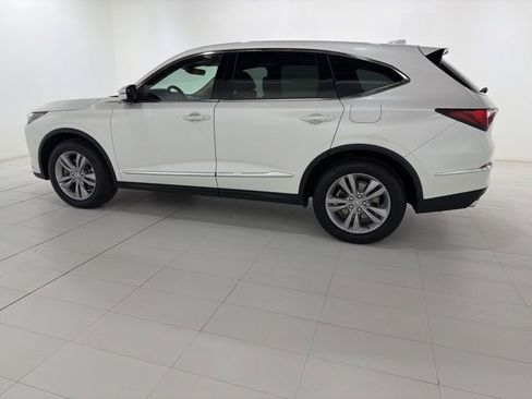 Certified 2023 Acura MDX SH-AWD image 2