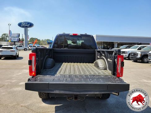 Used 2023 Ford F250 XLT w/ XLT Premium Package image 13