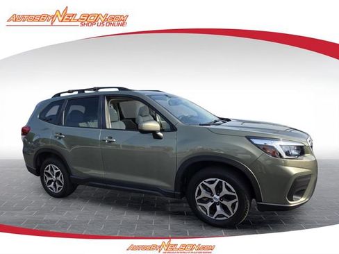 Used 2021 Subaru Forester Premium AWD/4WD image 1