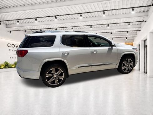 Used 2019 GMC Acadia Denali w/ Technology Package FWD image 11