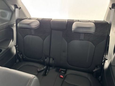 Certified 2026 Honda Pilot Black Edition image 31