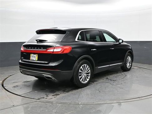 Used 2018 Lincoln MKX Select w/ Select Plus Package image 5