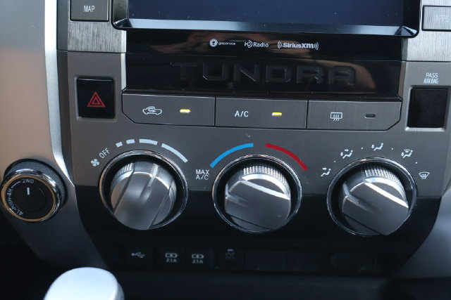Used 2020 Toyota Tundra SR5 w/ SR5 Upgrade Package AWD/4WD image 13