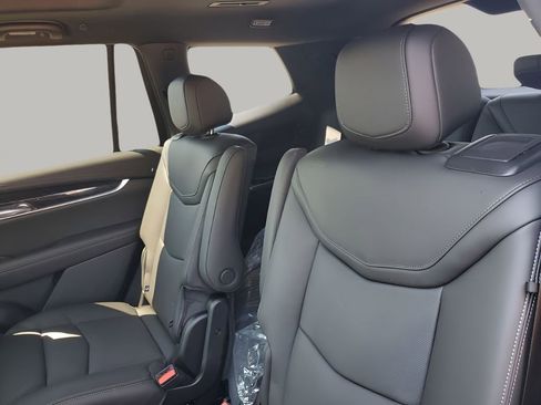 New 2025 Cadillac XT6 Premium Luxury w/ LPO, Floor Liner Package image 20