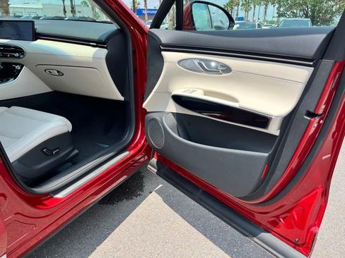 New 2026 Genesis GV70 2.5T AWD/4WD image 21