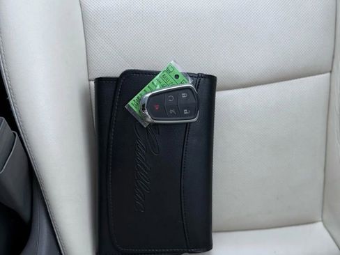 Used 2020 Cadillac XT5 Premium Luxury image 34