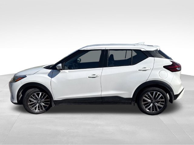 Certified 2023 Nissan Kicks SV FWD image 5