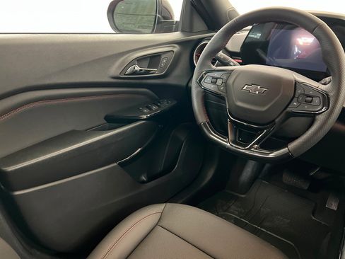 New 2026 Chevrolet Trax RS w/ Sunroof Package FWD image 12