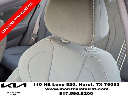 Used 2024 Hyundai Elantra SEL image 20