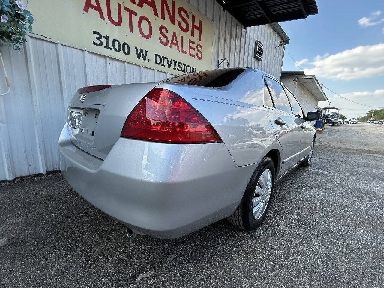 Used 2007 Honda Accord VP image 10