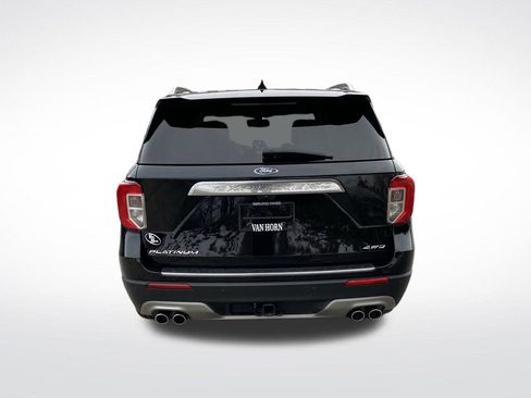 Used 2021 Ford Explorer Platinum w/ Equipment Group 601A image 16