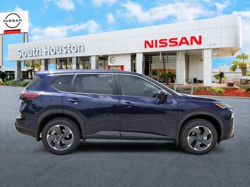 New 2026 Nissan Rogue SV image 5