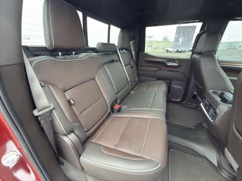 Used 2024 GMC Sierra 1500 Denali w/ Technology Package image 17