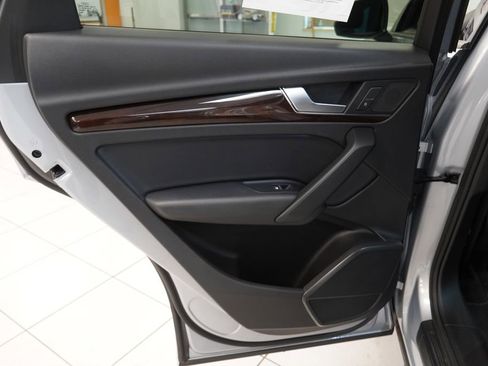 Used 2018 Audi Q5 2.0T Premium AWD/4WD image 24