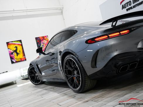 Used 2025 Mercedes-Benz AMG GT 63 image 94