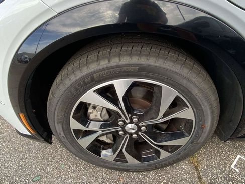 Used 2022 Ford Mustang Mach-E Premium RWD image 4