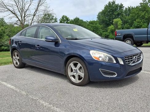 Used 2013 Volvo S60 T5 Premier AWD/4WD image 1