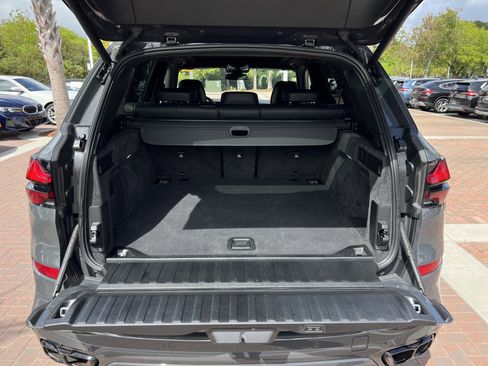 Certified 2025 BMW X5 M60i image 32