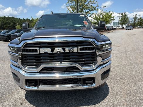 Used 2026 RAM 2500 Big Horn AWD/4WD image 3