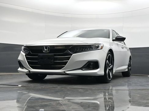 Used 2022 Honda Accord Sport image 31