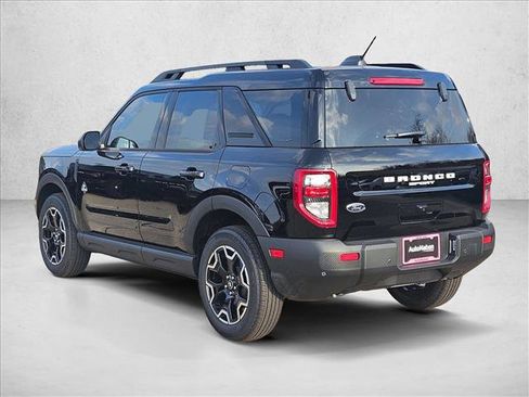 New 2025 Ford Bronco Sport Outer Banks image 9