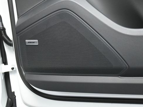 New 2026 Porsche Cayenne Base image 29