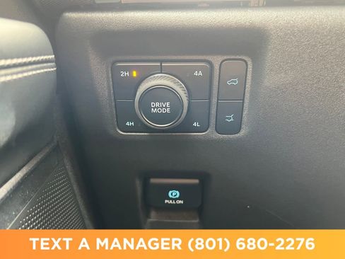 Used 2025 Ford Expedition Max Platinum AWD/4WD image 27
