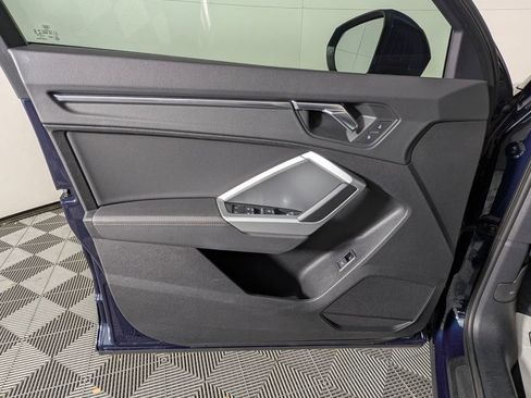Used 2020 Audi Q3 2.0T Premium Plus w/ Premium Plus Package image 25
