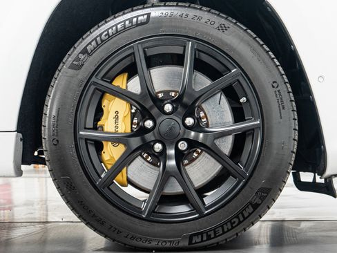 Used 2021 Jeep Grand Cherokee Trackhawk AWD/4WD image 46