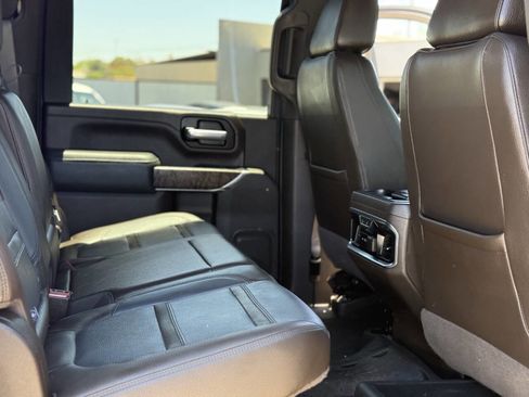 Used 2020 GMC Sierra 3500 Denali w/ Denali Ultimate Package AWD/4WD image 18
