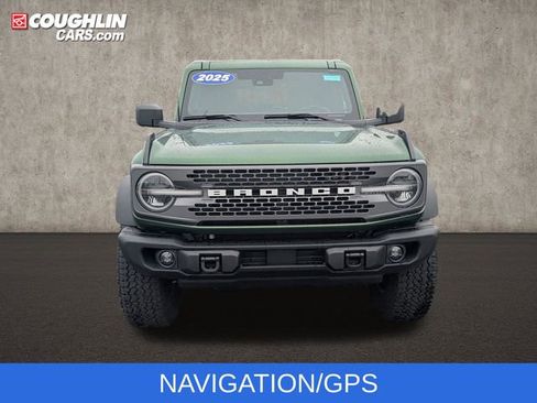 Used 2025 Ford Bronco Badlands w/ Sasquatch Package AWD/4WD image 3